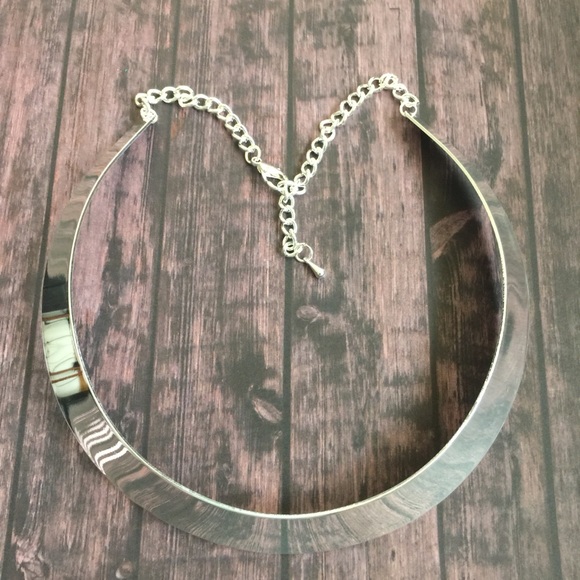 Silvertone modern industrial choker necklace - Picture 2 of 4